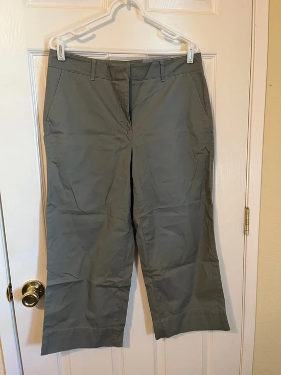Talbots Olive Wide Crop Pants - Picture 7 of 9